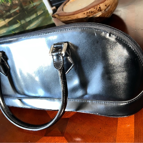 Black Super Cute “Gucci” - Picture 4 of 5